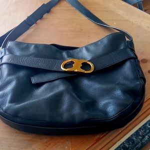 Tory Burch blk leather purse....beautiful!